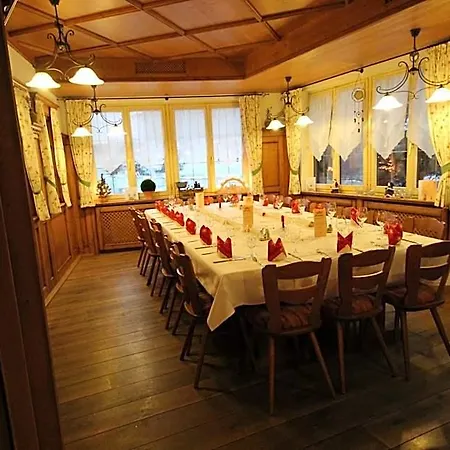 فندق Krone - Tor Zum Suedschwarzwald 3*