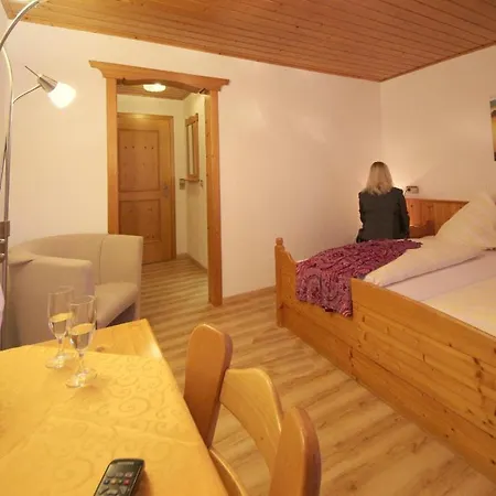 Krone - Tor Zum Suedschwarzwald Hotel Stuhlingen