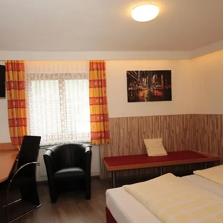 Krone Stuehlingen - Tor Zum Suedschwarzwald Hotel