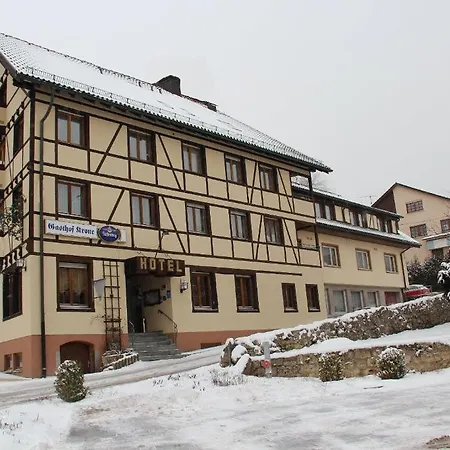 Krone - Tor Zum Suedschwarzwald 3* שטולינגן